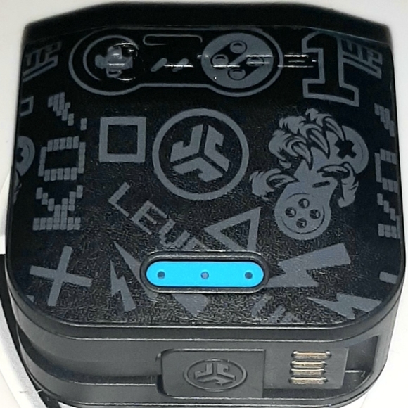 JLab JBuds Air Play Gaming True Wireless Earbuds | 30+ Total Hours of Bluetooth - Picture 9 of 10